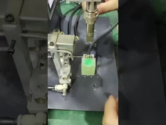 Automatische USB-soldeermachine voor lampkabels