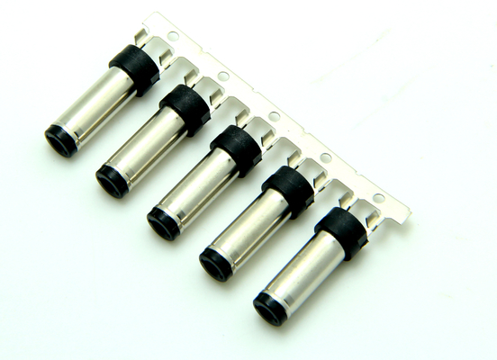 Mannelijke DC-plug 5.5 DC-afstemvork Mannelijke 5521DC Flat Head Groove Round DC Plug