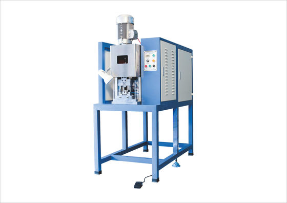 De Franse Typee EU 3 Pin Plug Crimping Machine 1.5kw/Hr